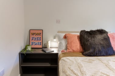 Platinum Studio, Dun Holm House, Unit 8, The Riverwalk, City Centre, Durham - Image 2